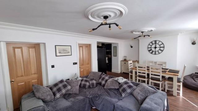 6 Church Street, Whitehaven - Perfect Deployment Location For Coast To Coast Cyclists & Hikers エクステリア 写真